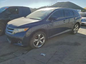 Toyota Venza LE 3.5L 6 2015