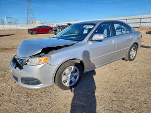 Kia Optima LX 2.4L 4 2010