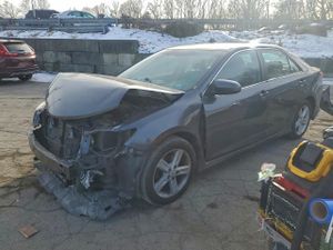 Toyota Camry BASE 2.5L 4 2012