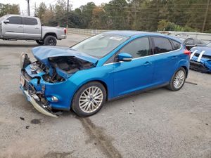 Ford Focus SEL 2.0L 4 2012