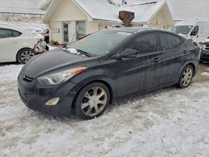 Hyundai Elantra GLS 1.8L 4 2013