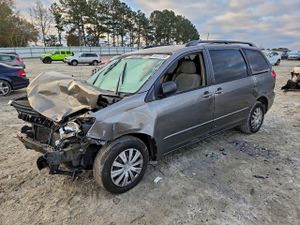 Toyota Sienna CE 3.3L 6 2005