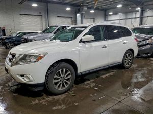 Nissan Pathfinder S 3.5L 6 2013