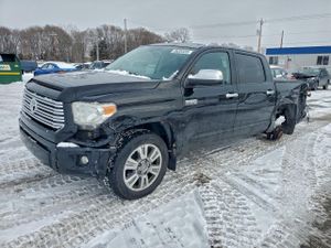 Toyota Tundra CREWMAX 1794 5.7L 8 2015