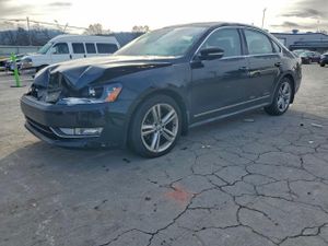 Volkswagen Passat SEL 2 L 4 2015