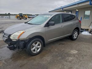 Nissan Rogue S 2.5L 4 2012
