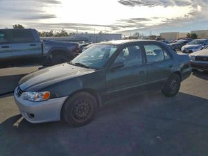 Toyota Corolla CE 1.8L 4 2001