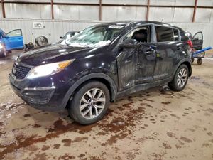 Kia Sportage LX 2.4L 4 2015