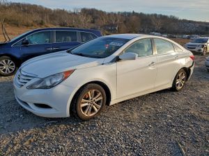 Hyundai Sonata GLS 2.4L 4 2013