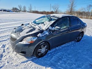 Toyota Yaris 1.5L 4 2011