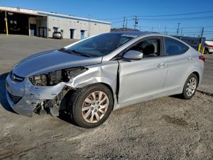 Hyundai Elantra GLS 1.8L 4 2012