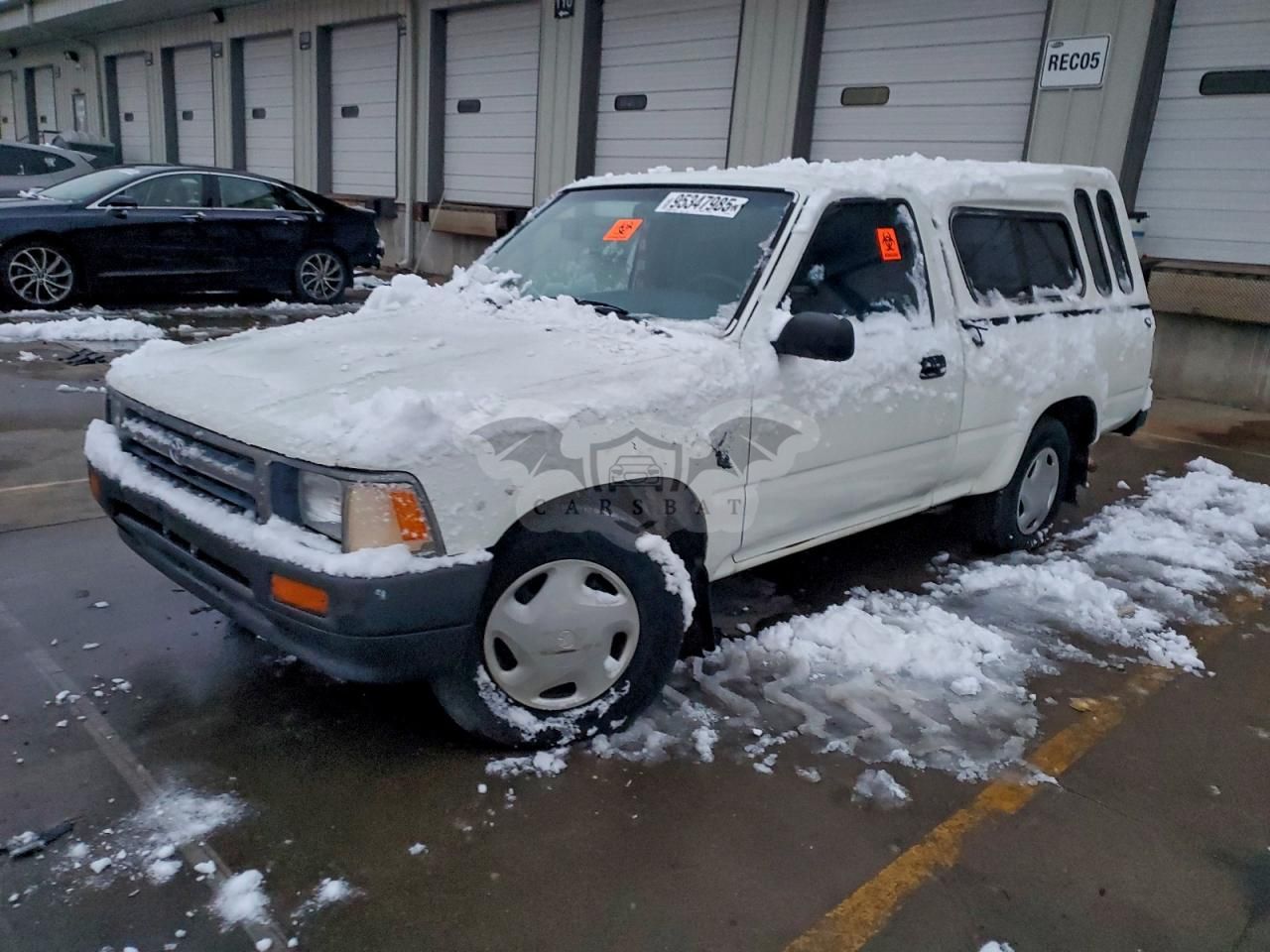 Toyota Hilux 1/2 TON SHORT WHEELBASE DX 2.4L 4 1995