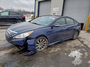 Hyundai Sonata SE 2.4L 4 2014