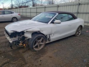 Audi A5 PREMIUM 2.0L 4 2013