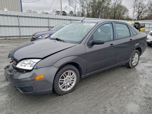 Ford Focus ZX4 2.0L 4 2007