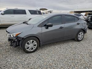 Nissan Versa S 1.6L 4 2021