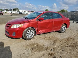 Toyota Corolla BASE 1.8L 4 2012