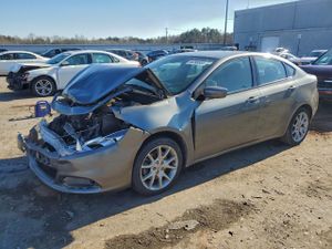 Dodge Dart SXT 2.0L 4 2013