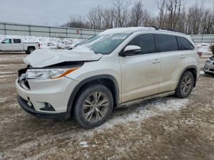 Toyota Highlander XLE 3.5L 6 2014