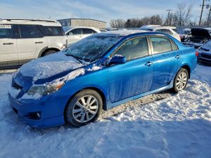 Toyota Corolla BASE 1.8L 4 2010