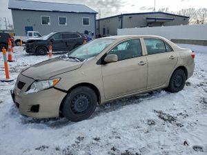 Toyota Corolla BASE 1.8L 4 2010