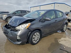 Toyota Prius 1.5L 4 2014