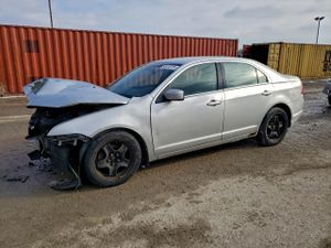 Ford Fusion SE 2.5L 4 2011