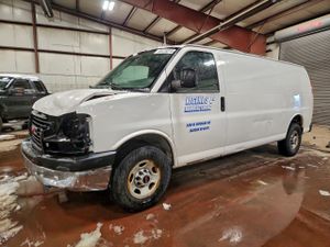 GMC Savana G3500 6.0L 8 2013