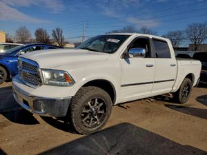 RAM 1500 LARAMIE 5.7L 8 2013