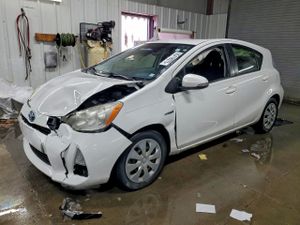 Toyota Prius 1.5L 4 2013