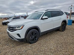 Volkswagen Atlas SE 2.0L 4 2023