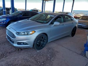 Ford Fusion SE 2.5L 4 2014