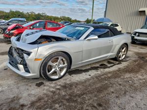 Chevrolet Camaro 2SS 6.2L 8 2015