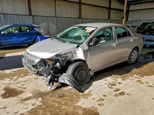Toyota Corolla BASE 1.8L 4 2010
