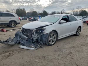 Toyota Camry SE 3.5L 6 2014