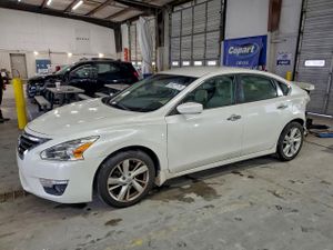 Nissan Altima 2.5 2.5L 4 2015