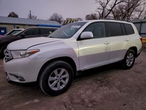 Toyota Highlander BASE 3.5L 6 2013