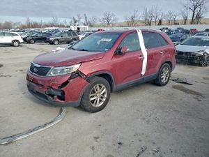 Kia Sorento LX 2.4L 4 2015