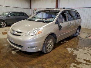 Toyota Sienna XLE 3.5L 6 2007