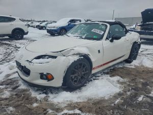 Mazda MX-5 (Miata) CLUB 2.0L 4 2013