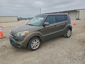 Kia Soul + 2.0L 4 2012