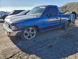 Toyota Hilux 1/2 TON SHORT WHEELBASE DLX 2.4L 4 1989