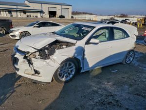 Chevrolet Malibu 1LT 2.5L 4 2015