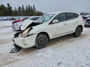 Nissan Rogue S 2.5L 4 2013