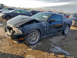 Ford Mustang 3.7L 6 2012