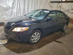 Toyota Camry BASE 2.5L 4 2011