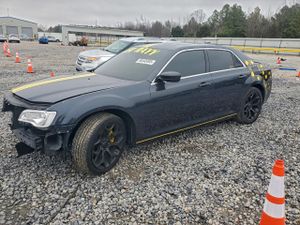 Chrysler 300C 5.7L 8 2018