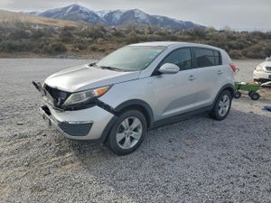 Kia Sportage LX 2.4L 4 2013