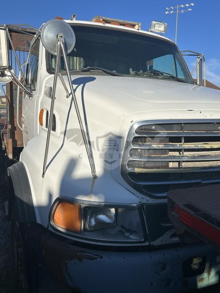Sterling Truck L line 9500 6 2005