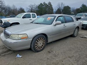 Lincoln Town Car SIGNATURE 4.6L 8 2003